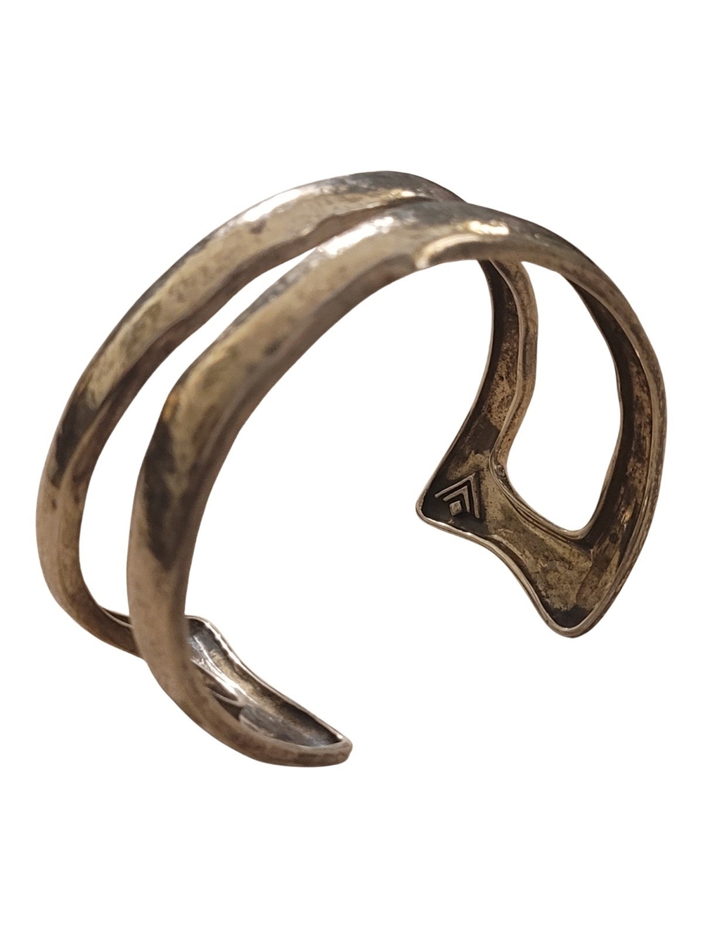 Silpada Modernista B2440 Sterling Silver Hammered Cuff Bracelet Retired